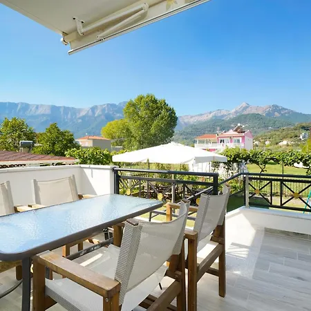 Nikolas Chrisi Ammoudia